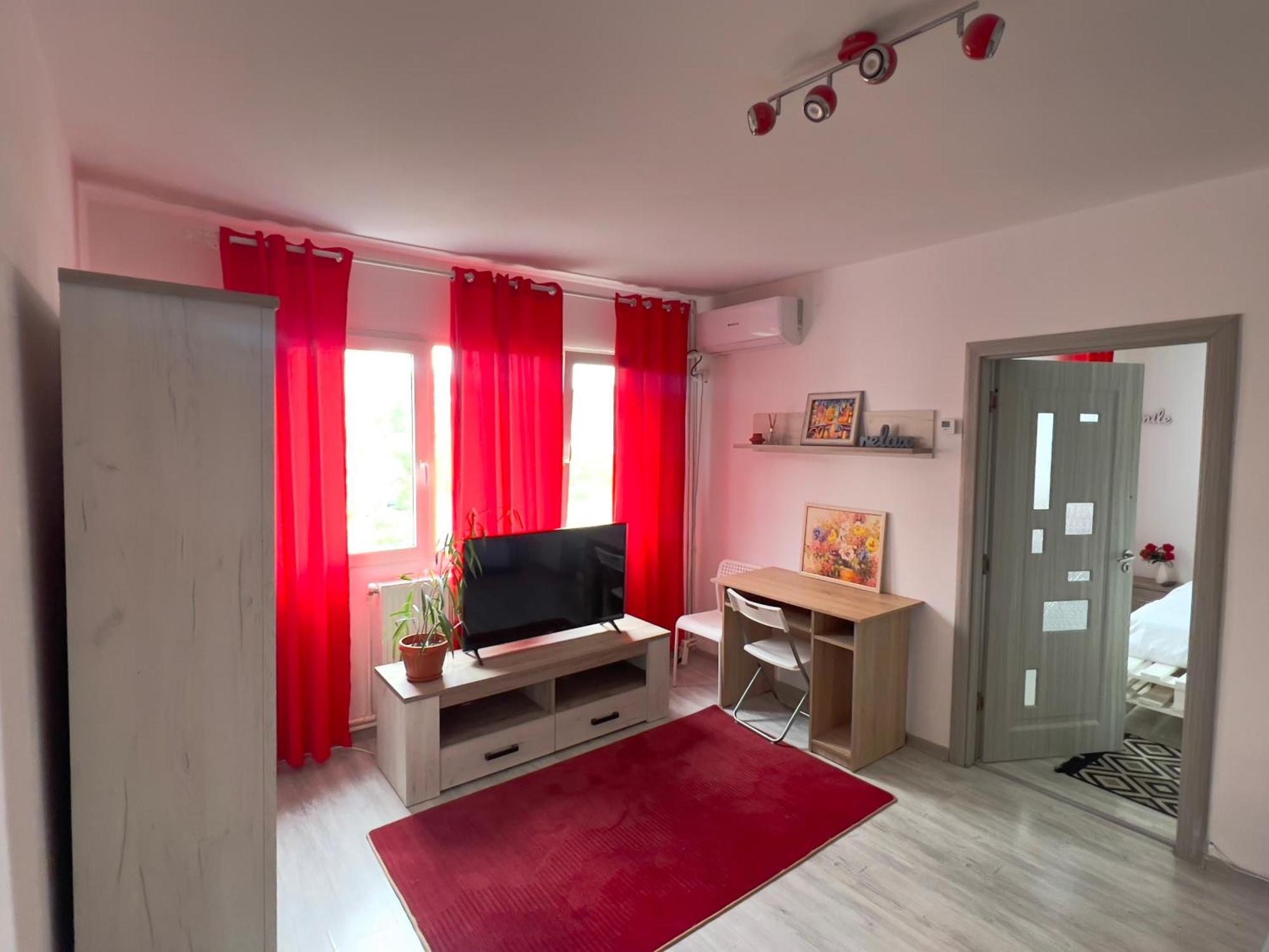 3 Rooms Apartment Airy & Bright Palas Style Iasi Exteriör bild